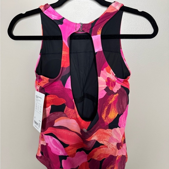 Athleta pink floral Maldives one piece swimsuit NWT Small - Picture 5 of 7